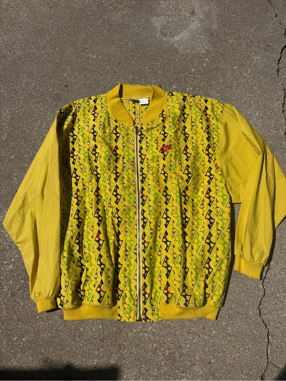 Vintage Nike Jacket Mens XL Yellow Zip Windbreaker Abstract Retro Silver Tag